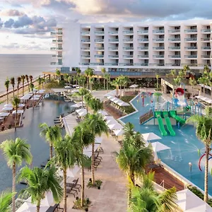 Hilton Cancun, An Semesteranläggning (resort)